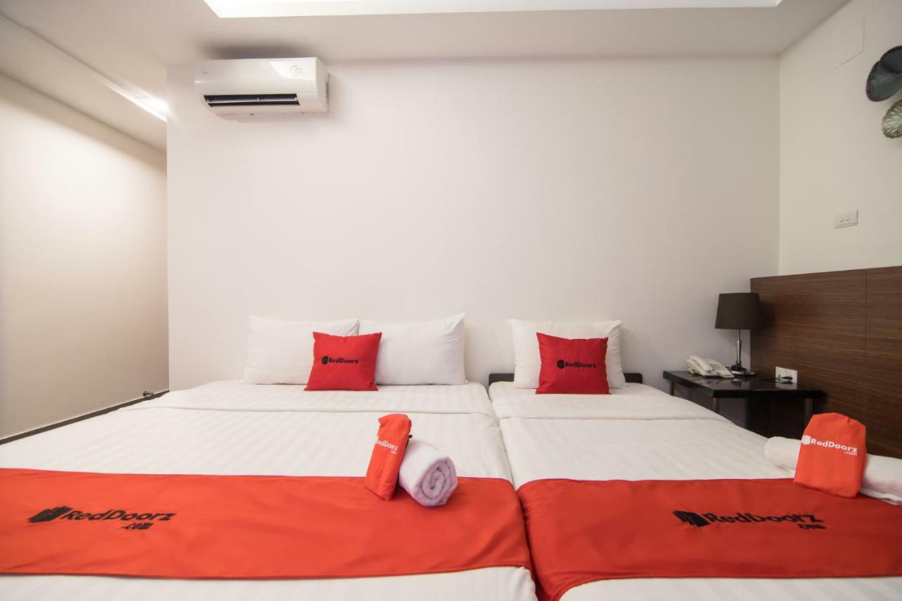 Hotel Reddoorz Near Giap Bat Dại Mõ Exterior foto