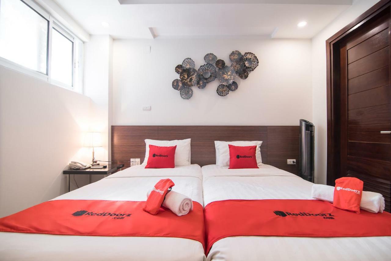 Hotel Reddoorz Near Giap Bat Dại Mõ Exterior foto